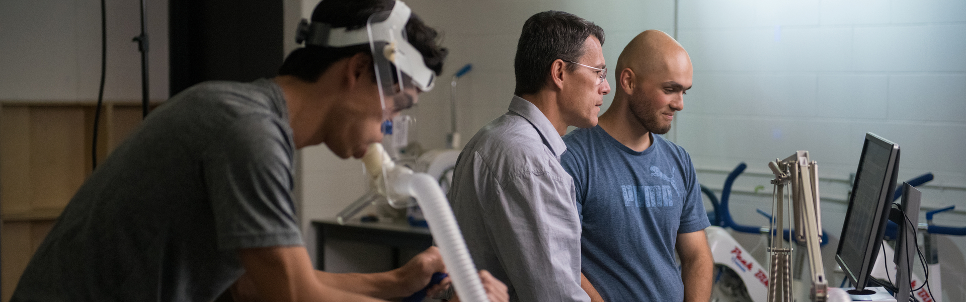 Students in a kinesiology lab